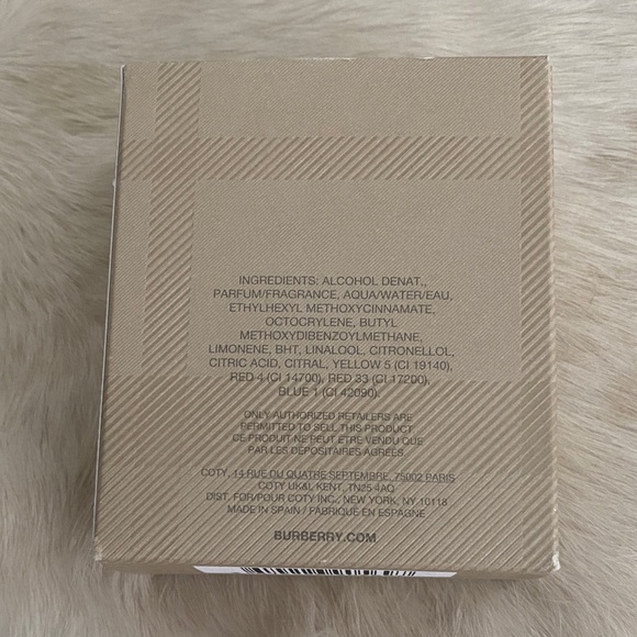 Burberry For Women Eau de Parfum - Elegant Tan 50 ml 1.6 FL OZ - Picture 4 of 6